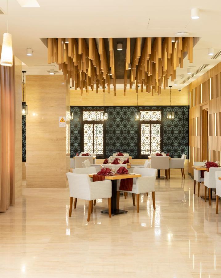 Retaj Inn Al Wakrah Bagian luar foto